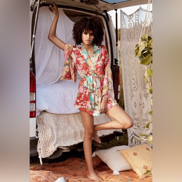 Spell and the Gypsy Collective Delilah Patchwork Short Kimono boho festival OS - Picture 3 of 16